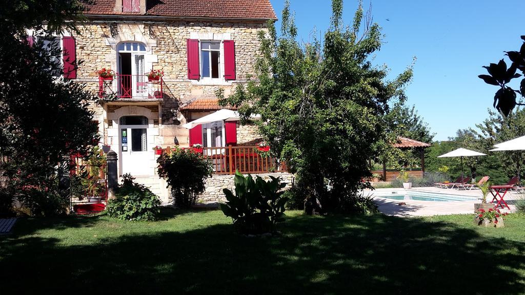 Ferme De Lagrave Hotel Coux-et-Bigaroque-Mouzens Exterior photo