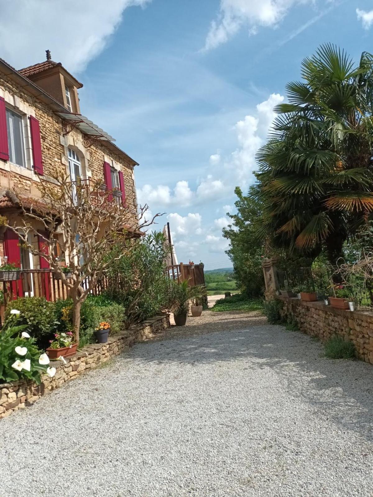 Ferme De Lagrave Hotel Coux-et-Bigaroque-Mouzens Exterior photo