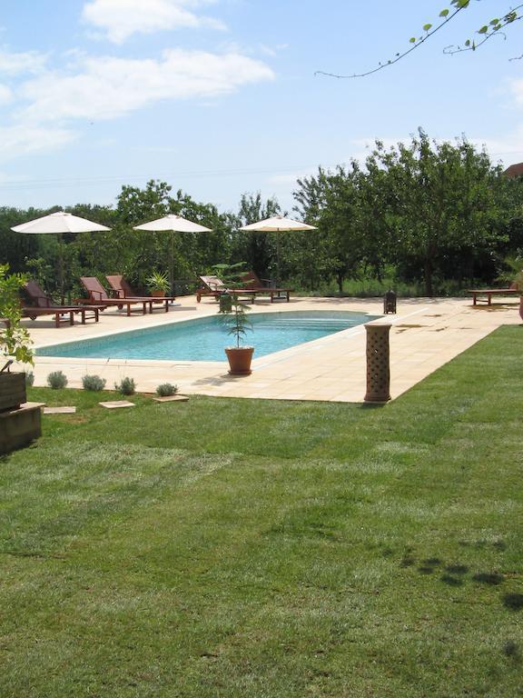 Ferme De Lagrave Hotel Coux-et-Bigaroque-Mouzens Exterior photo